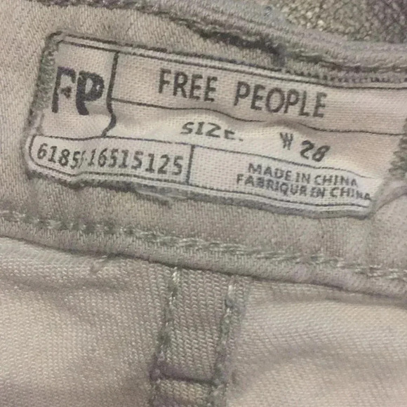 Free People shorts - Picture 3 of 4